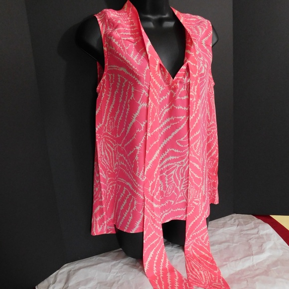 LILLY PULITZER SILK BOW SLEEVELESS BLOUSE - Picture 5 of 8